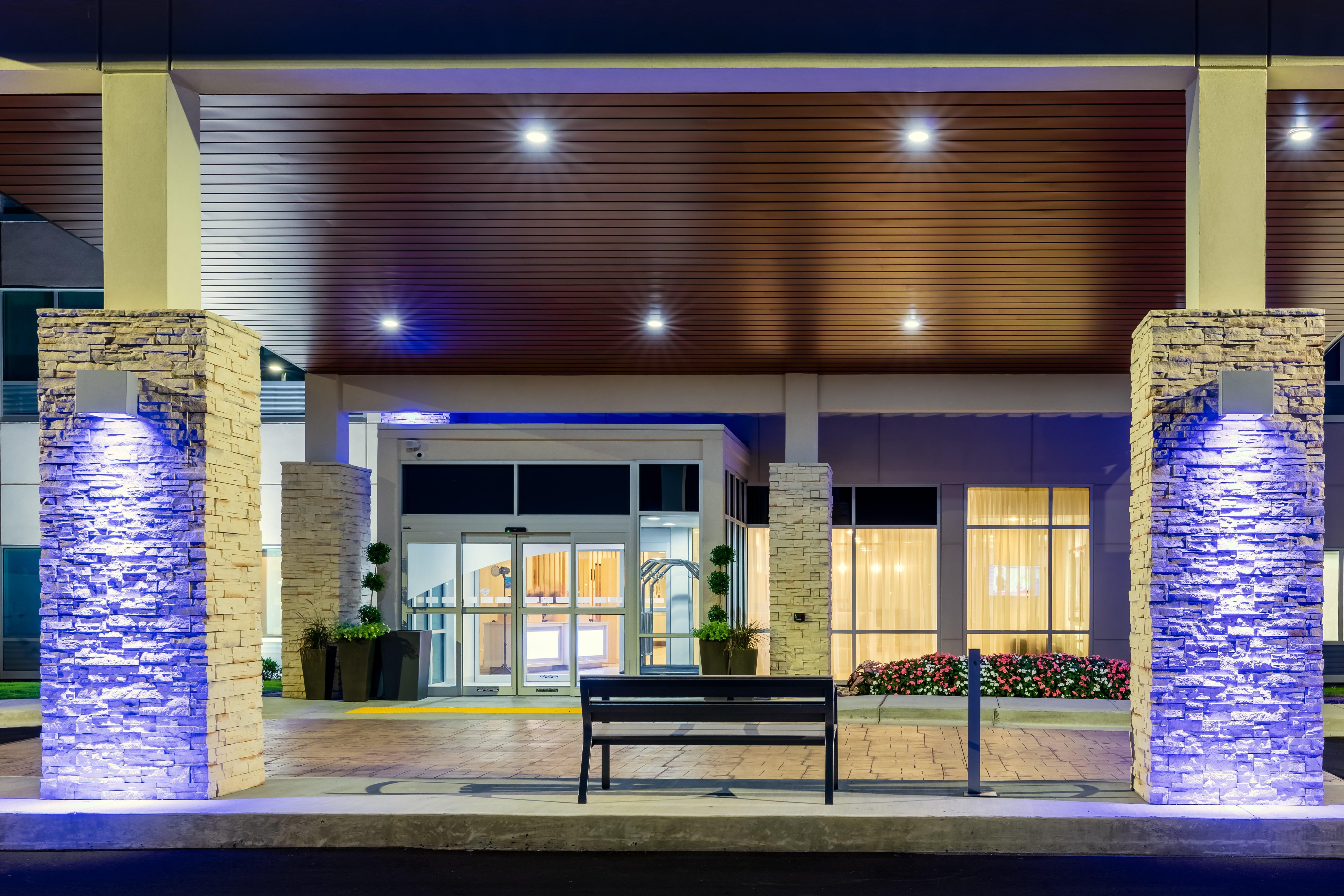 Holiday Inn Express Calhoun South By Ihg Exterior foto