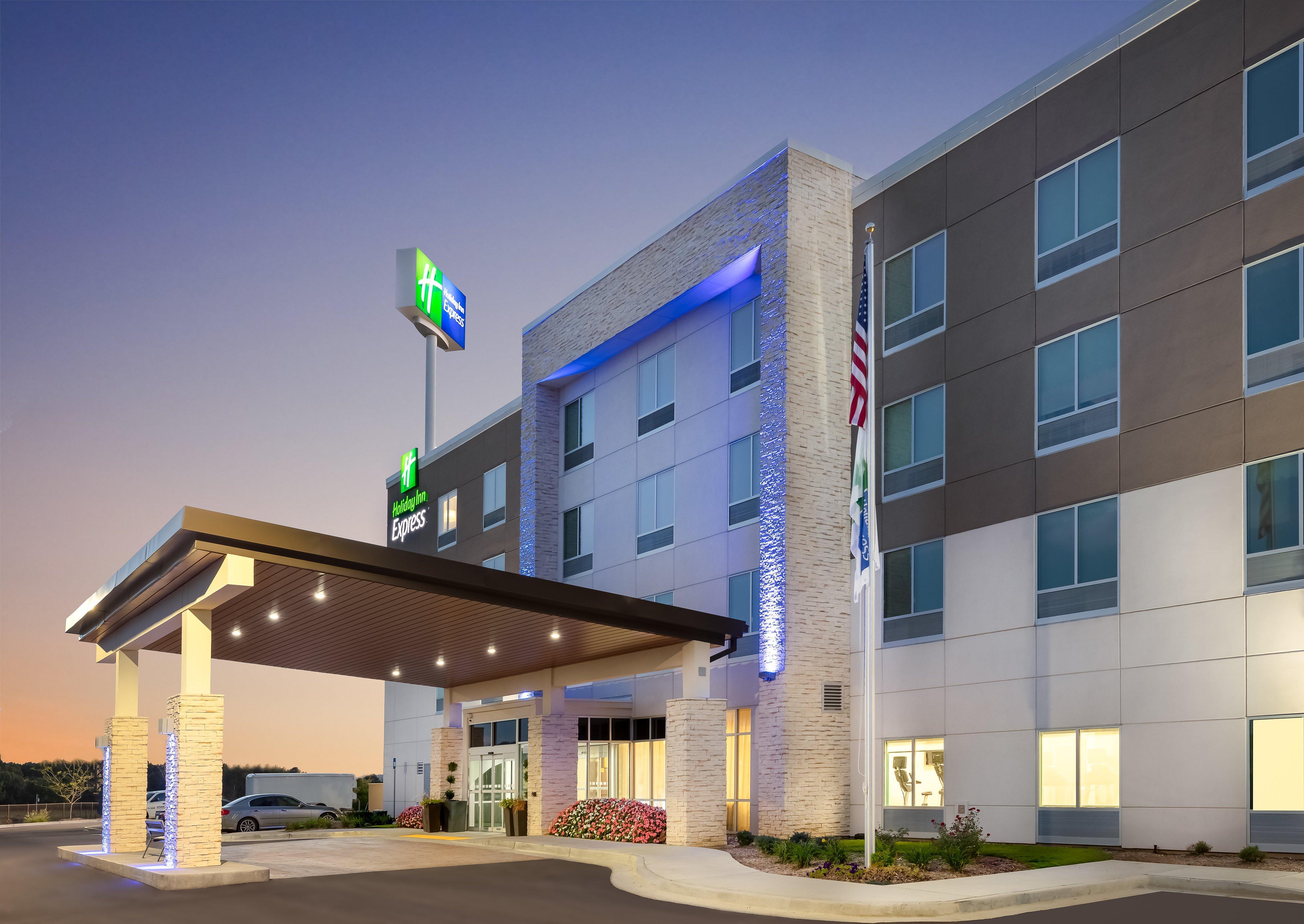 Holiday Inn Express Calhoun South By Ihg Exterior foto